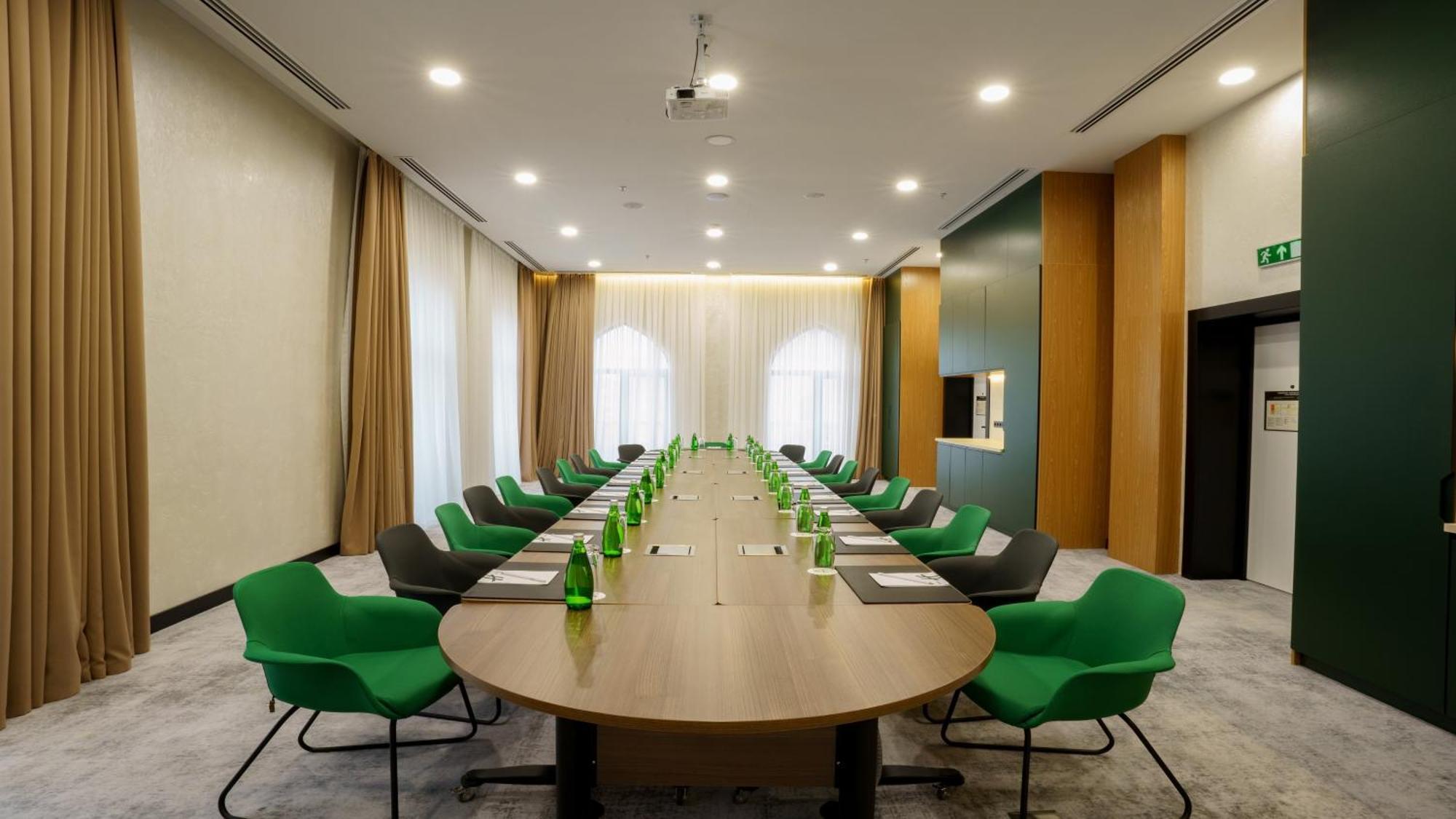 Holiday Inn Tashkent City By Ihg ภายนอก รูปภาพ