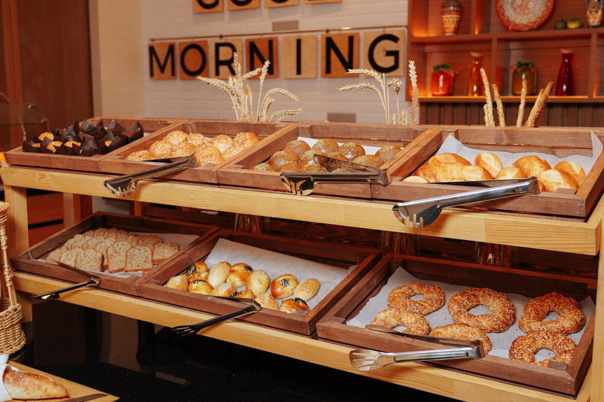 Holiday Inn Tashkent City By Ihg ภายนอก รูปภาพ
