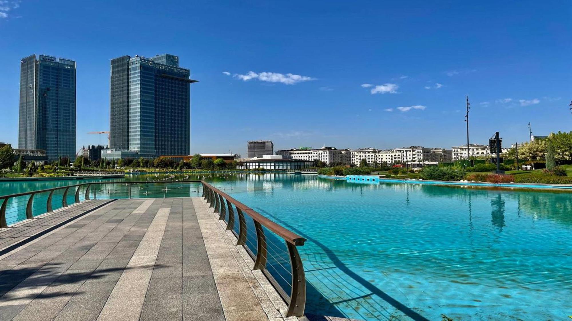Holiday Inn Tashkent City By Ihg ภายนอก รูปภาพ