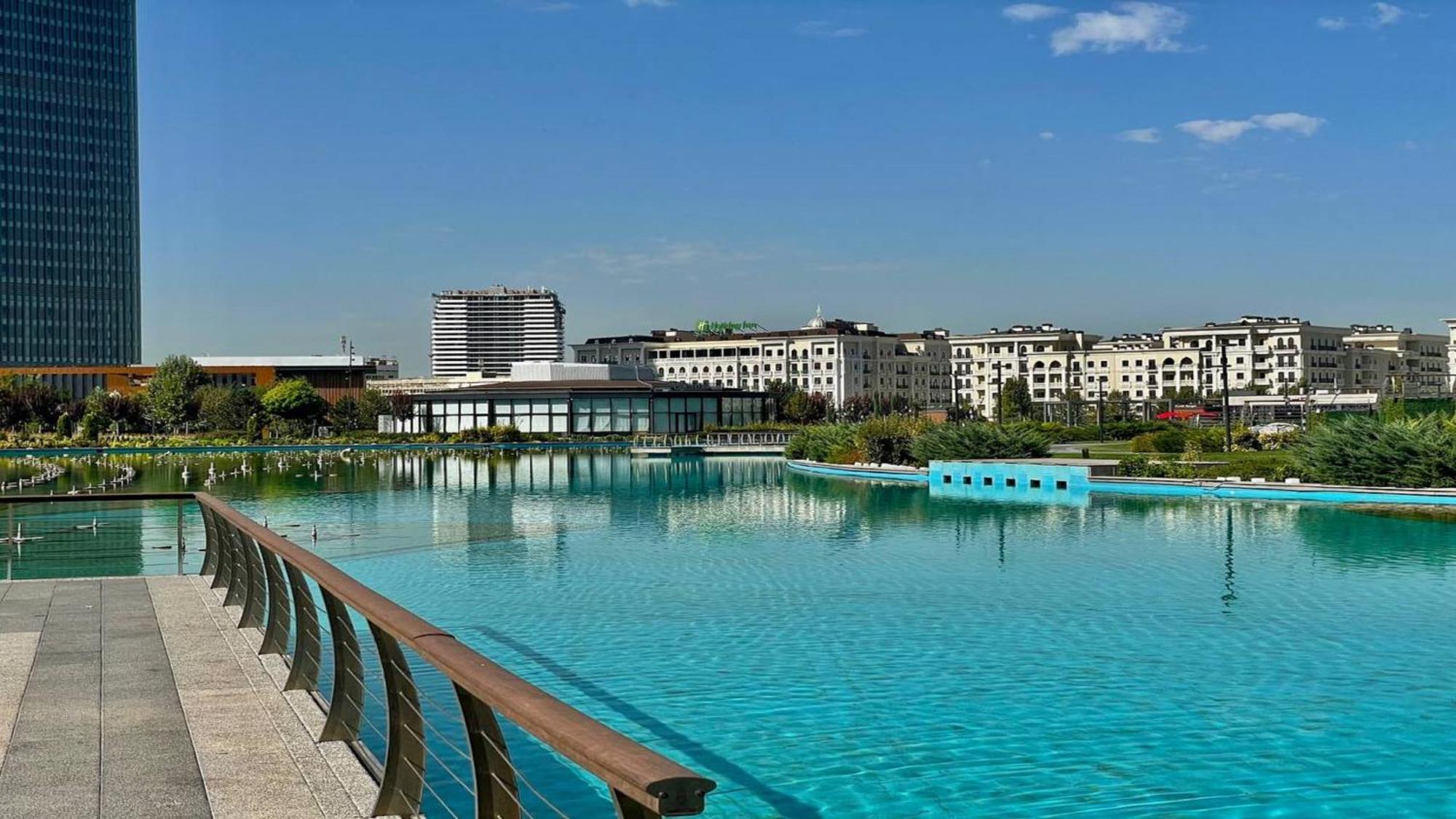 Holiday Inn Tashkent City By Ihg ภายนอก รูปภาพ